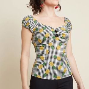 Collectif Black and White Gingham Top with Yellow Pineapples